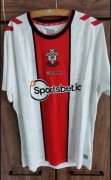 Koszulka FC Southampton z sezonu 22/23