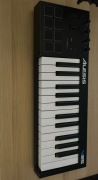 Alesis V25 klawiatura sterująca MIDI USB