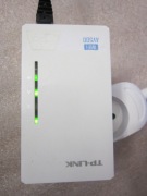 Transmiter sieciowy PowerLine Tp-link TL-WPA4220 AV500 jedna sztuka