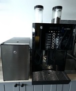 Automatyczny ekspres do kawy MF WMF 1200s z lodówką