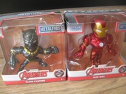 Figurki metalowe AVENGERS - IRON MAN i  CZARNA PANTERA - JADA