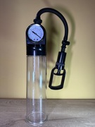 Używana pompka do penisa