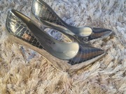 SREBRNE szpilki z motywem siateczki