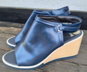 Sandały na koturnie Camper 39