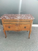 KOMODA Z BLATEM MARMUROWYM