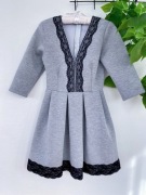 Elegancka szara sukienka