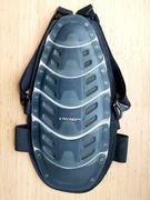 ŻÓŁW PROTEKTOR NARCIARSKI OCHRANIACZ NA PLECY TECNO - JUNIOR