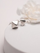 Srebrne kolczyki ćwieki - punk - grunge