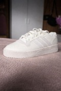 Adidas Rivalry Low W HQ4460 białe sneakersy rozmiar 40