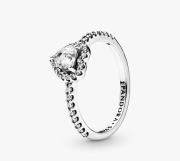 Pandora Pierscionek Sparkling Elevated Heart Ring (srebrny)