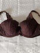 CHANGE  FLORENCE;  USZTYWNIANY NA FISZBINACH ;34Hx75H