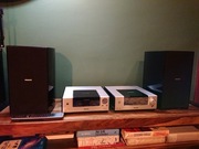 Philips Heritage Audio Miniwieża hi-fi z odtwarzaniem DVD MCD909