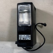 Lampa Błyskowa ELWA 18 LA 2 Foto E Kołobrzeg PRL Etui Uszkodzona