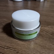 Avon Nutra Effects matujący krem na dzień SPF20