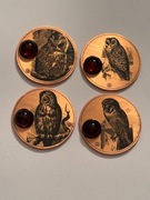 Sowy. Moneta kolekcjonerska. Fi 32 mm. Miedź. Gyges