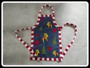 Fartuszek małego pomocnika na ok 2-4 lata