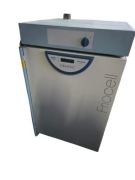 Inkubator laboratoryjny cieplarka Friocell 222 MMM 0–99°C 222L