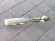 Norblin platerowany chwytak do cukru szczypce