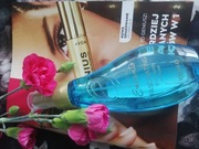 Pachnąca mgiełka do ciała Avon 