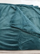 Pościel 200x200 komplet 3 części mikrofibra OEKO TEX miękka ciemnozielona 