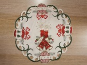 Świąteczna serwetka hafty złota nitka świece bombki dzwonki