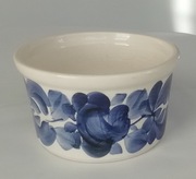 Fajansowy pojemnik z Włocławka [W11]