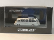 Autobus, autokar skala N  Setra S8 Minichamps