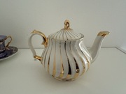 Dzbanuszek do herbaty 