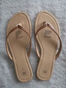 Beżowe brązowe buty klapki japonki Clothing&Co 38 jak nowe