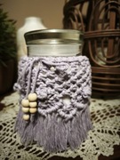 Sweterek, lampion makrama,  otulacz do świecy jasnofioletowy.