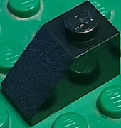 LEGO DACHÓWKA 2X1 SKOS CZARNY 10szt.