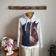 Biała bluza damska z kapturem aplikacja konia r36/38