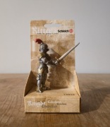 Schleich rycerz w zbroi z wielkim mieczem figurka model wycofany