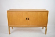 Komoda projektu M. Grabińskiego dla Ikea z lat 60