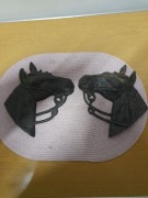 Odlew żeliwny głowa konia.