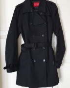 PŁASZCZ TRENCZ GUESS CZARNY M 