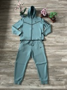 Komplet Nike Tech Fleece Turkusowy set 