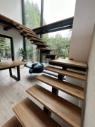 Schody drewniane, schody stalowe, schody na konstrukcji metalowej