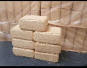 Brykiet drzewny sosnowy 