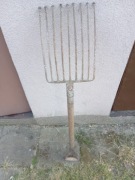 Gable do warzyw 9 zębów -PRL 