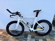 Boardman Air 9.4 TT Di2 - pełen karbon, rozmiar M