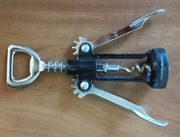 Otwieracz do piwa - korkociąg do wina Fackelmann.