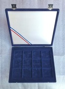 Welurowa kaseta na 12 dużych amerykańskich monet o maksymalnej śr. 56mm