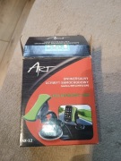 Uniwersalny uchwyt na telefon do samochodu