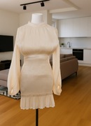 LineAndDot Sukienka Damska Mini Szyfonowa Satyna Błyszcząca Lejąca Bufiasta