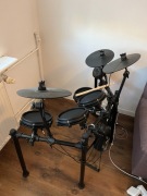 Alesis Nitro Mesh Kit (elektroniczny zestaw perkusyjny)