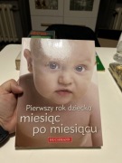 PIERWSZY ROK DZIECKA MIESIĄC PO MIESIĄCU BUCHMANN