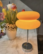 Bauhaus Retro przenośna lampa stołowa Włoski projekt grzybów z lat 60