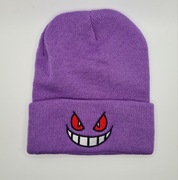 Fioletowa czapka z usmiechem