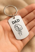 Brelok "DAD" – Symboliczny prezent dla Taty